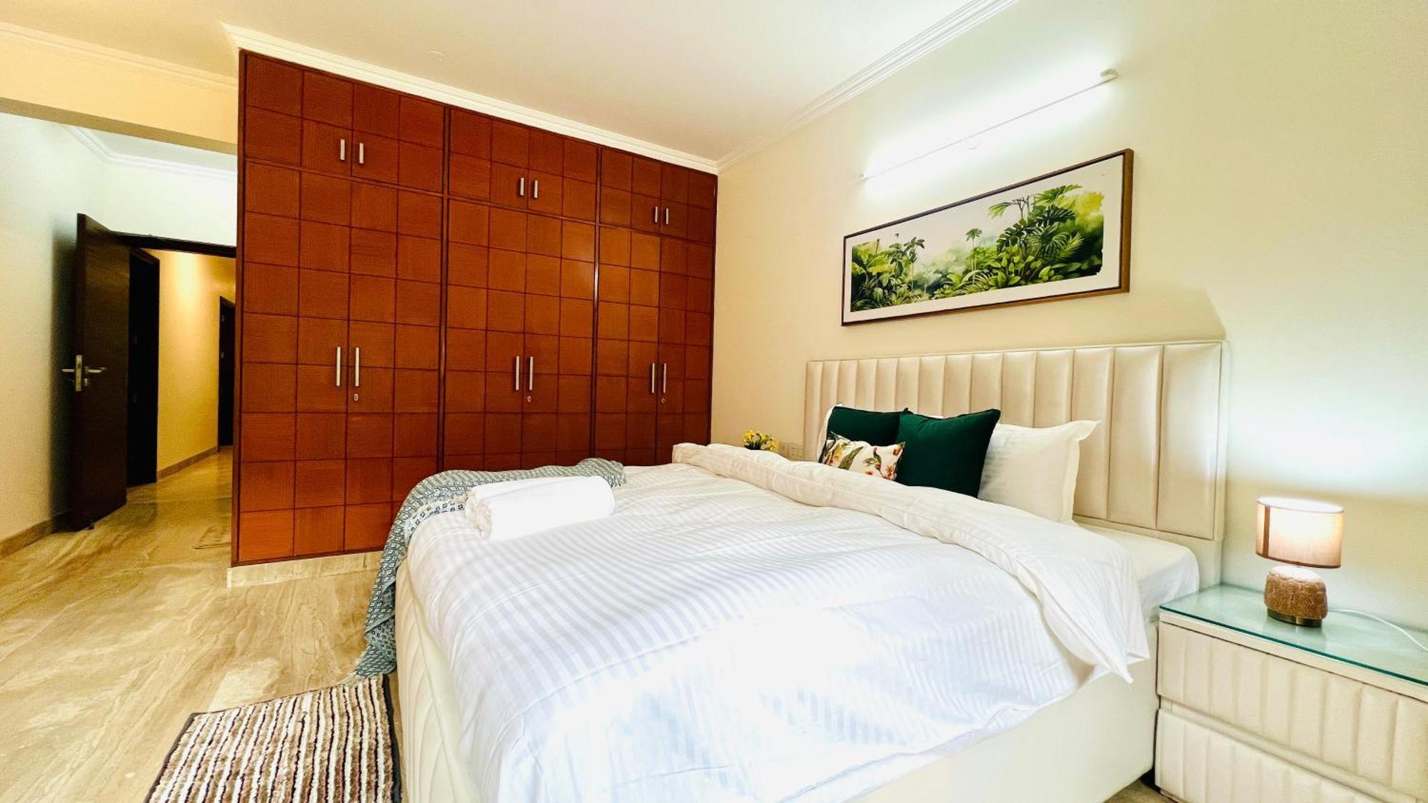 Olive Serviced Apartments - New Friends Colony Ню Делхи Екстериор снимка