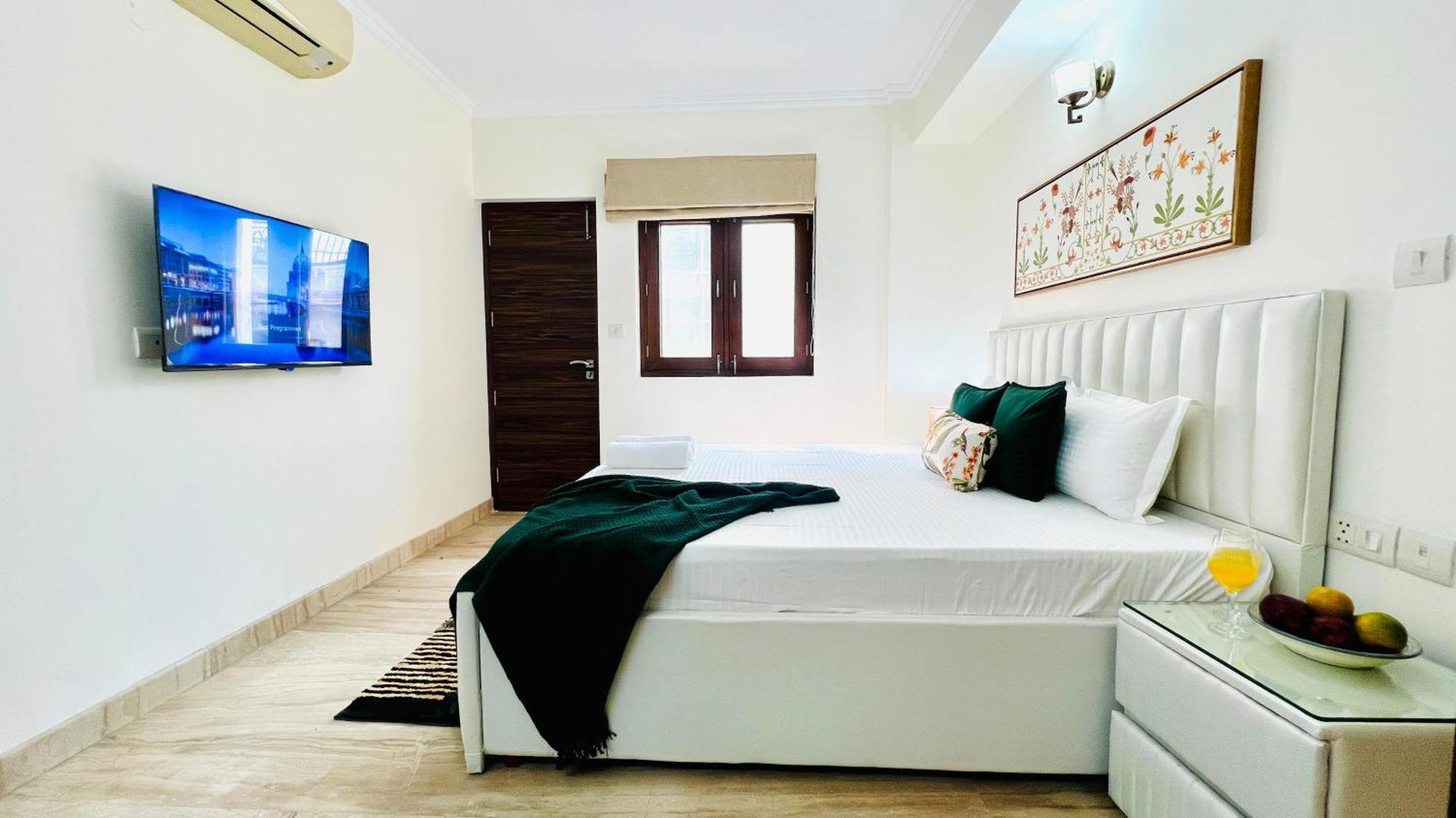 Olive Serviced Apartments - New Friends Colony Ню Делхи Екстериор снимка